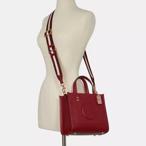 Dempsey Tote 22 With Coach Patch And Heart Charm - Picture 7 of 8